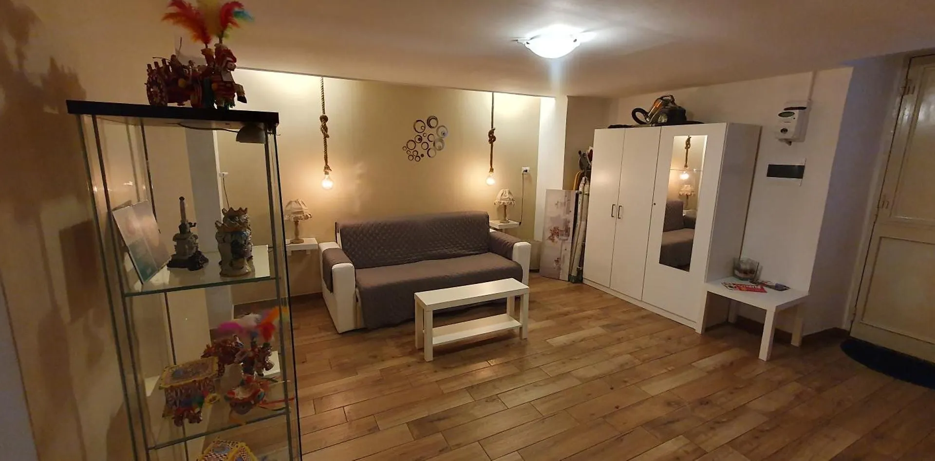 Holiday House da Carlo Catania 0*,  Italia